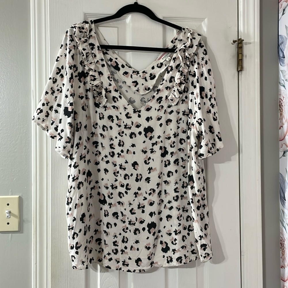 Andree by Unit brand. Only worn once. 2X